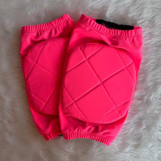 Rodilleras Pole Dance Rosa Neón con agarre en corva Negro