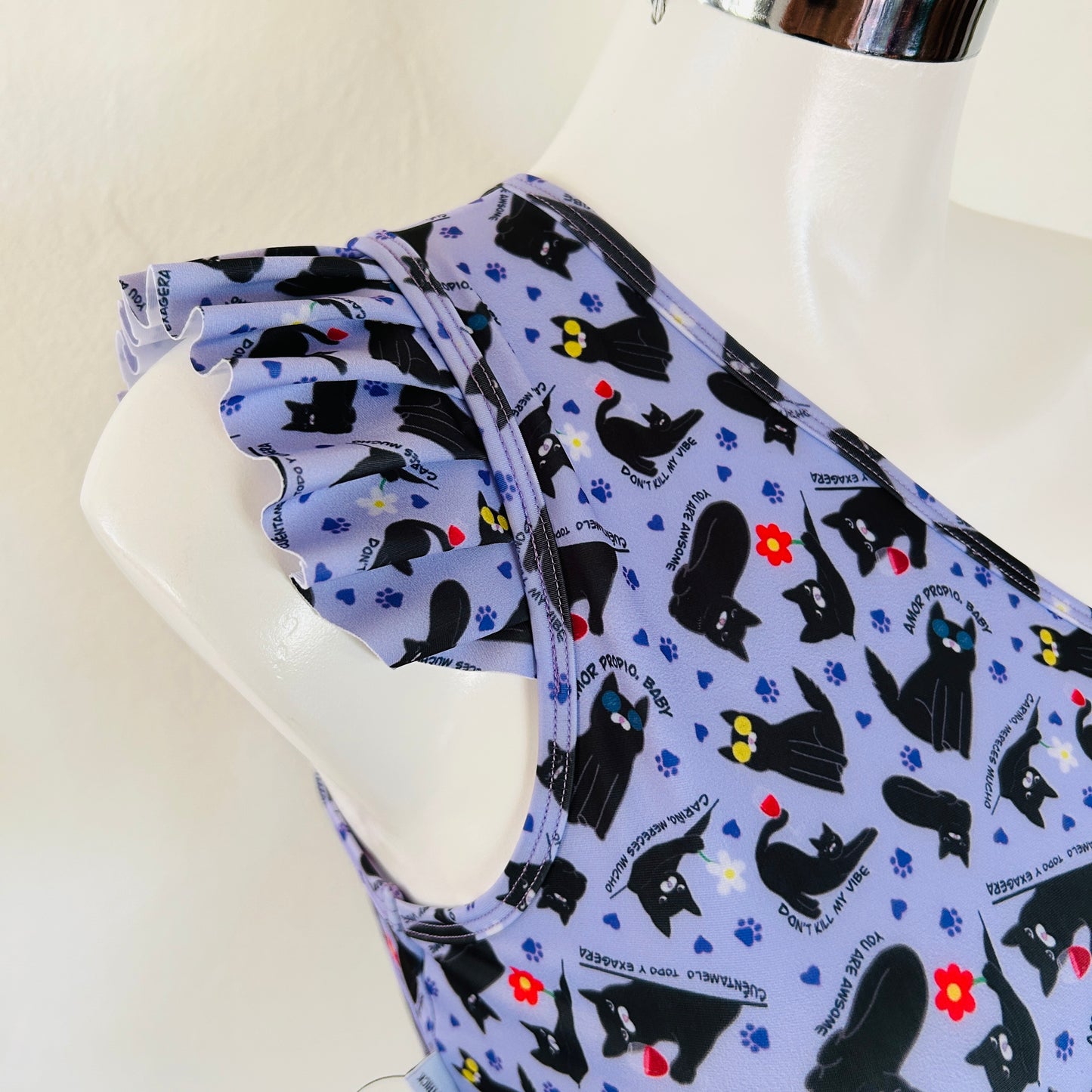 Conjunto Gatitos - Top Asimétrico + Cachetero Cintura Alta