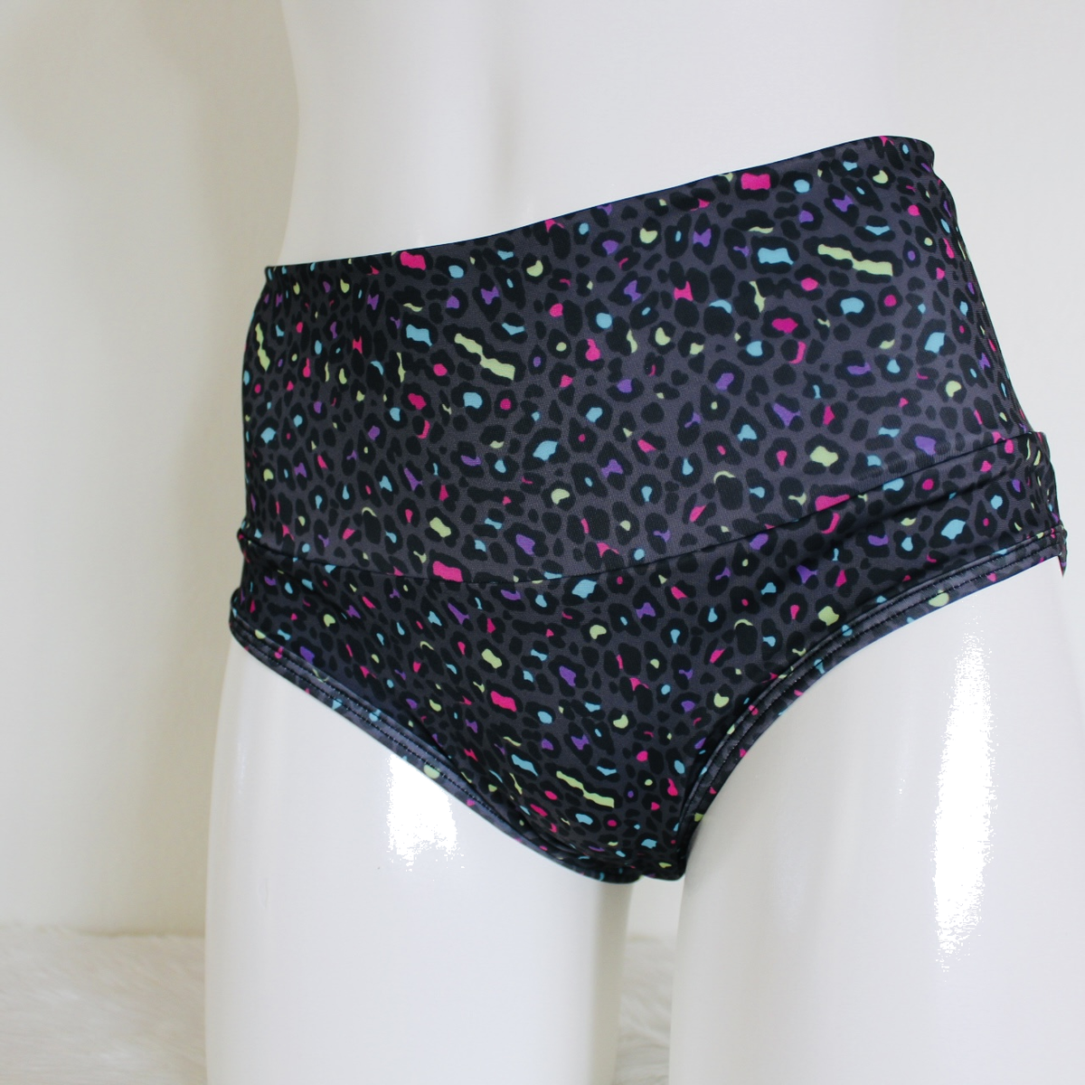 Cachetero Pretina Alta Animal Print Colors Grey