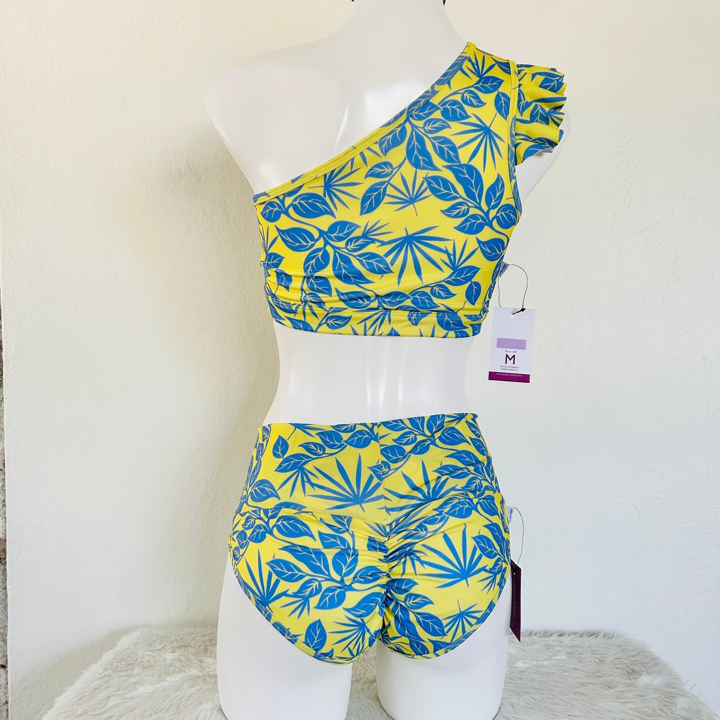 Conjunto Hawaii - Top Asimétrico + Cachetero Cintura Alta